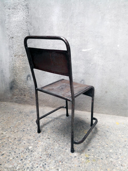 silla industrial metal desgastado barnizado 46-84.5x34-40x43 (40eu) 1u